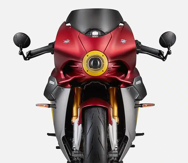 Superveloce1000AGO-4