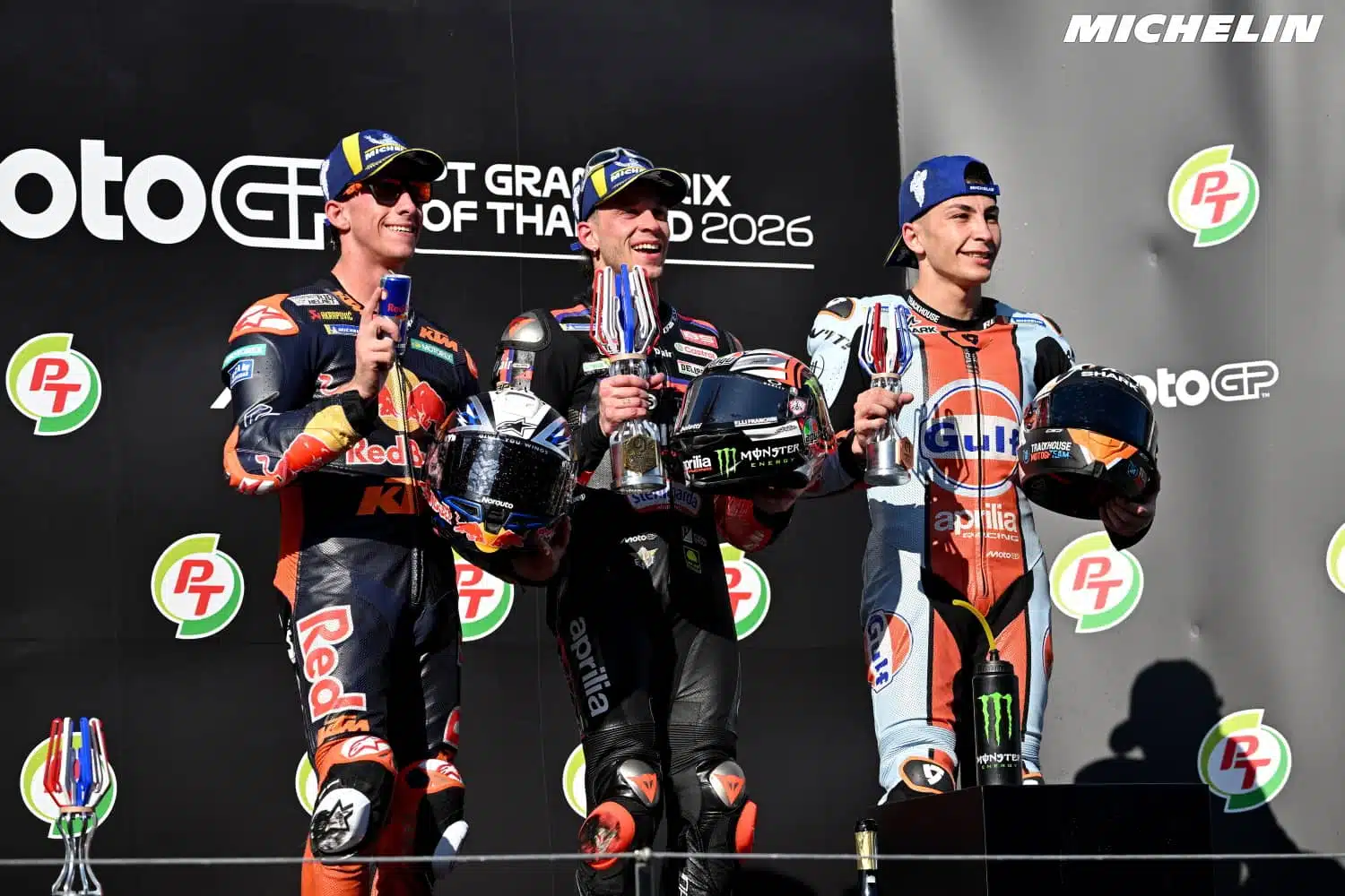Bezzecchi consolida el proyecto Aprilia en Tailandia y acentúa la nueva igualdad en MotoGP